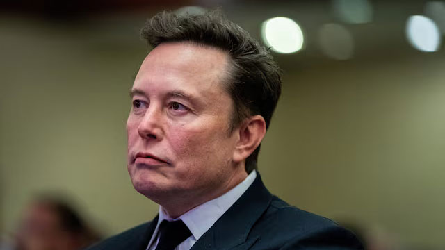 Musk plans political party: Investment firm postpones Tesla ETF