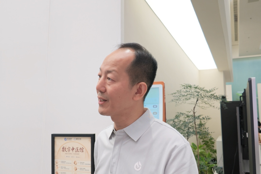 Tech firms deepen innovation, strengthen resilience