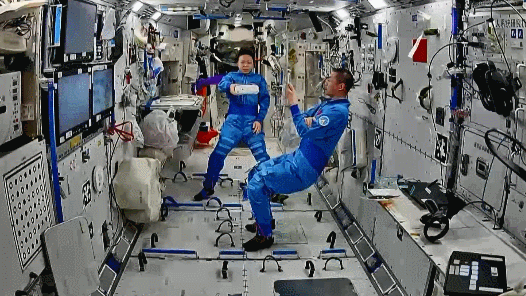 Expanding service circle: China's space robot takes on versatile roles